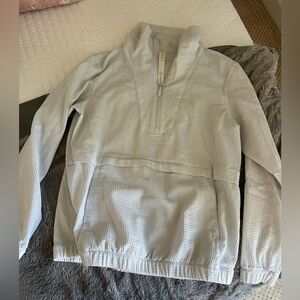 Lululemon windbreaker
